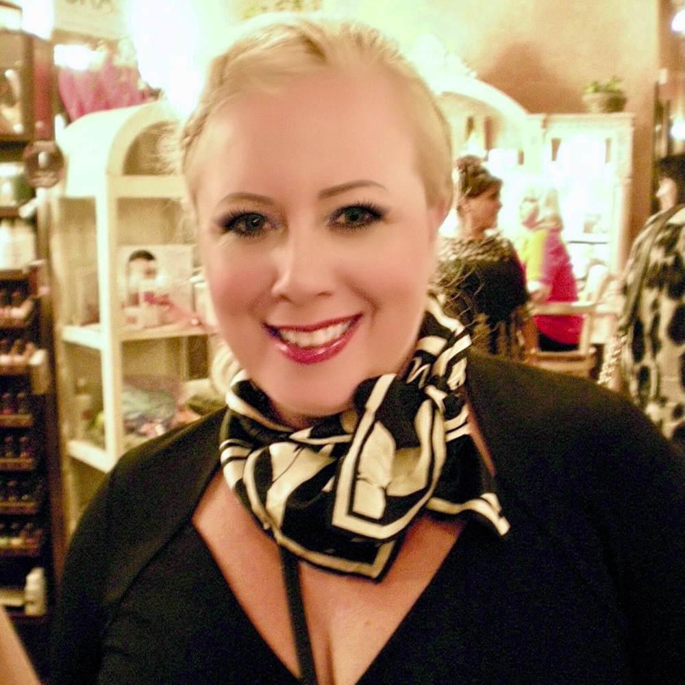 Meet your Posher, Eva